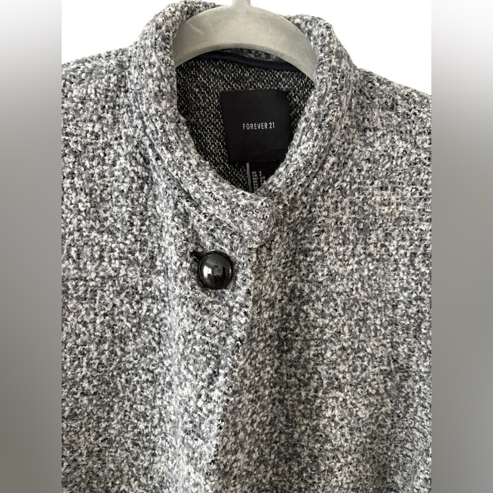 Forever 21 Black and White Teddy Jacket - Picture 2 of 4